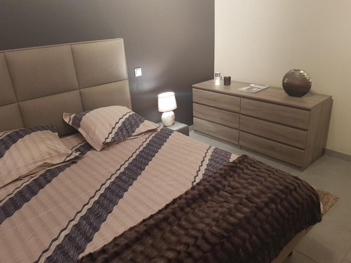 Ivy'S Corner Apartment Люксембург Екстериор снимка